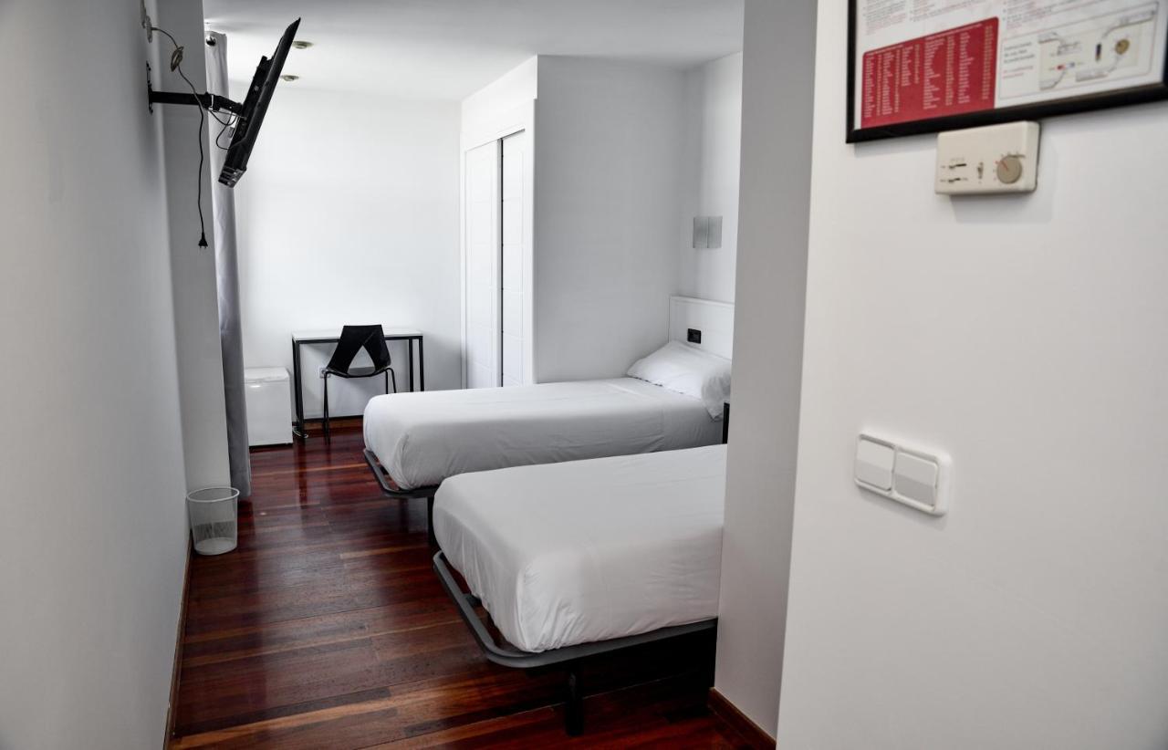 Hotel Chips Ferrol Narón Екстериор снимка