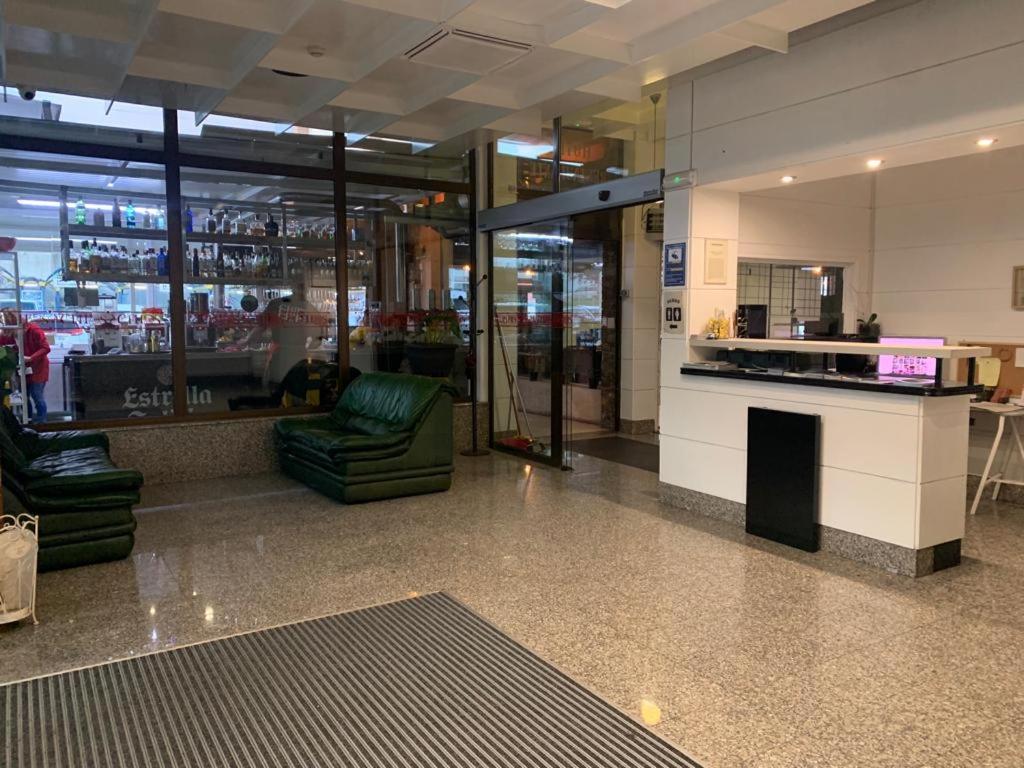 Hotel Chips Ferrol Narón Екстериор снимка