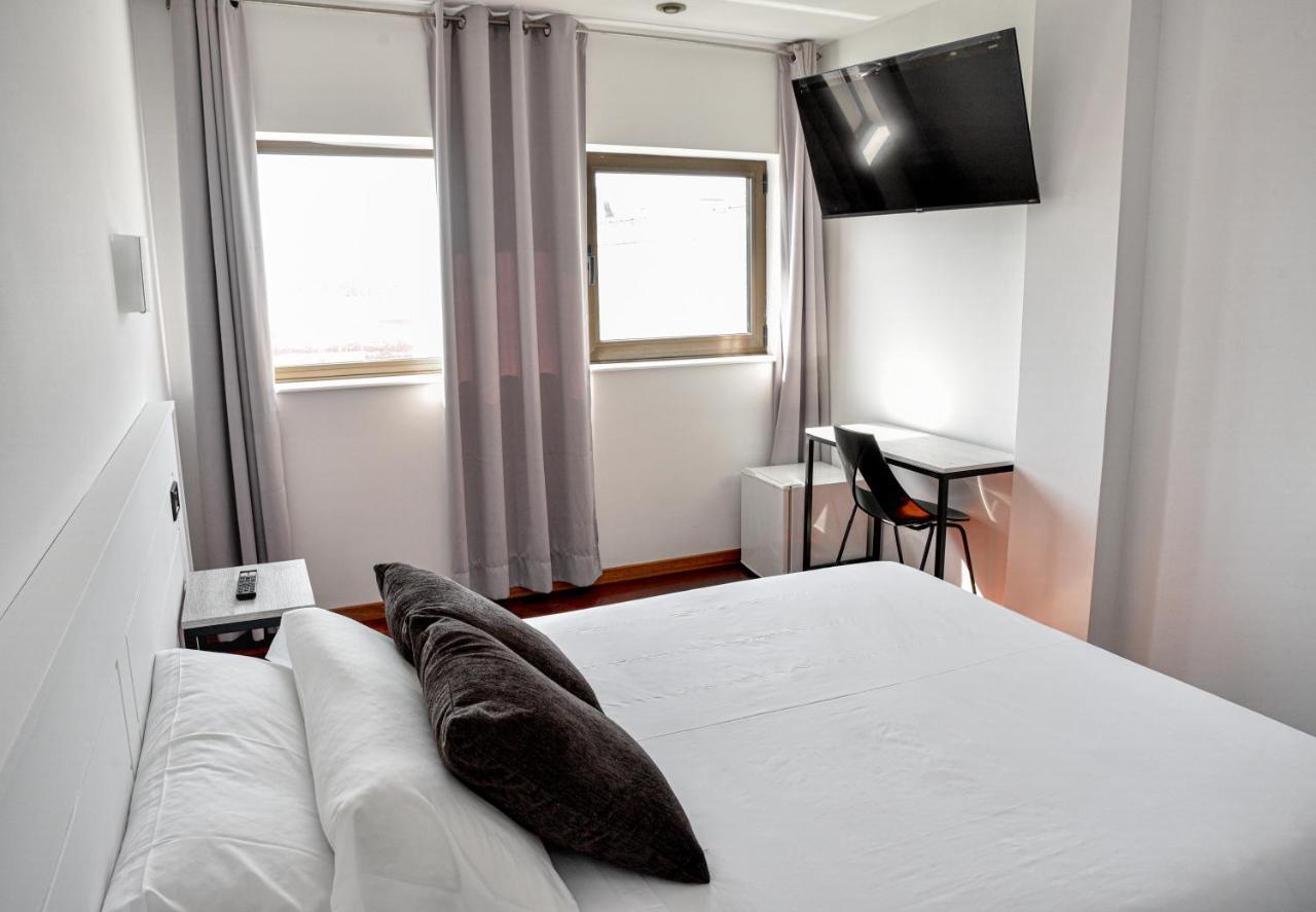 Hotel Chips Ferrol Narón Екстериор снимка